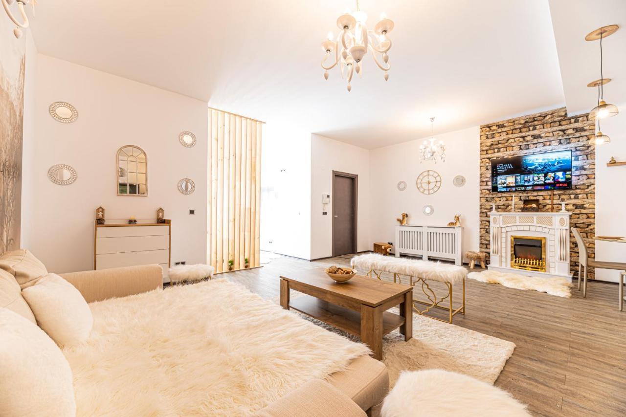 Aki Studio Silver Mountain Poiana Brasov Εξωτερικό φωτογραφία